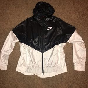 Nike Women's Windbreaker